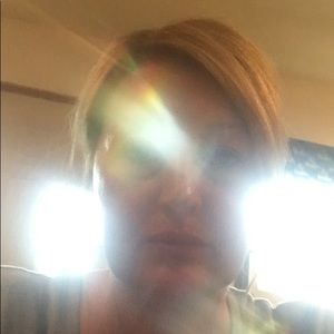 Meet your Posher, Deanna